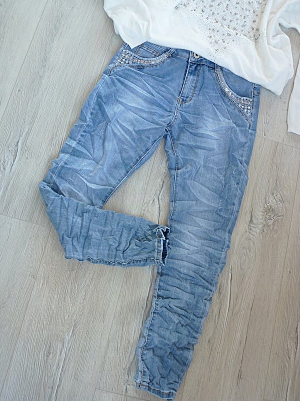 34 - 42 coole angesagte Jeans mit Pailletten glitzer  an den Taschen neue Kollektion