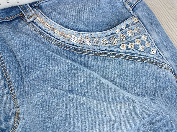 38 - 48/50 coole angesagte Jeans mit Pailletten glitzer an den Taschen neue Kollektion