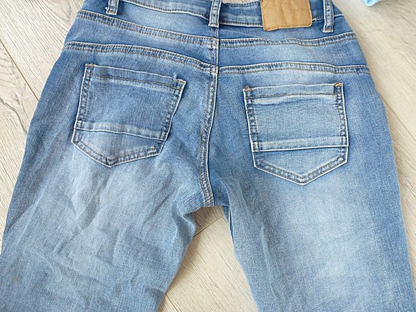 S M L XL schöne Jeans tolle Zierknöpfe und Zipper neue Kollektion