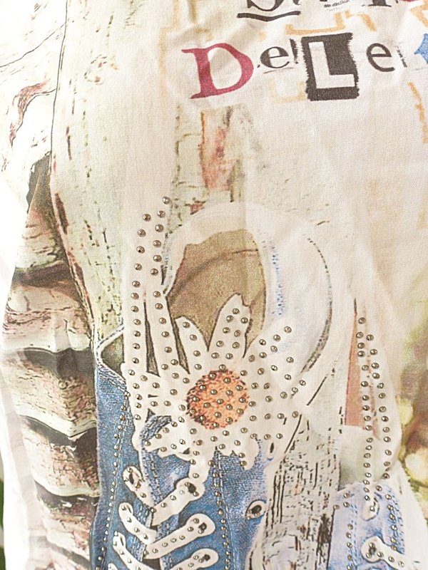 36 38 40 42 oversize Shirt mit Glitzer Print Sneaker Schrift Blumen weiss