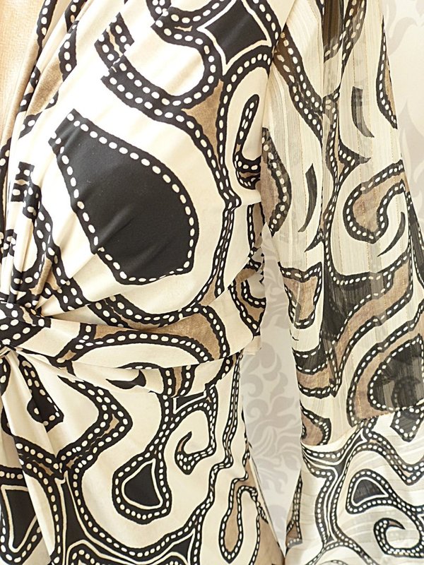 36 38 40 schönes Maxikleid Kleid Muster HIPPIE Ibiza hinten zum binden