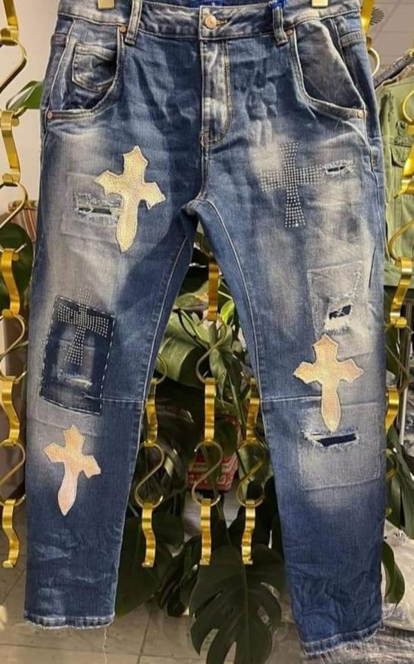 S M L XL coole  Jeans mit Kreuz  destroyed neue Kollektion